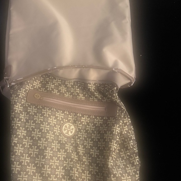 Tory Burch Cream Hobo Bag with Gold Accents - Picture 7 of 9